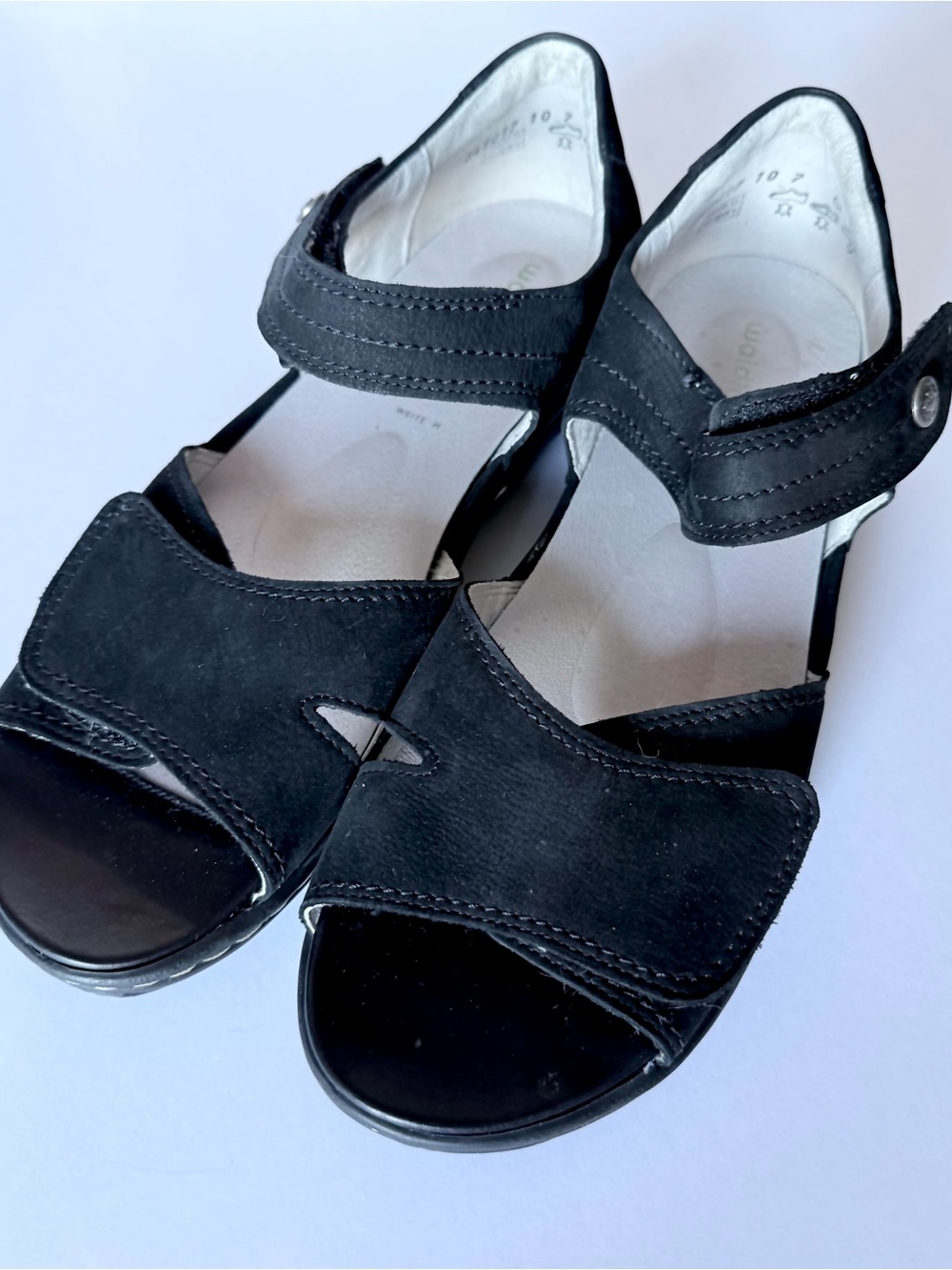 Women's Black Comfort Sandals with Adjustable Straps